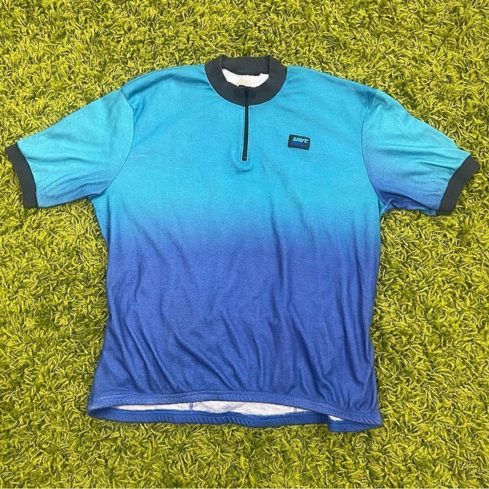 VINTAGE NIKE CYCLING SHIRT